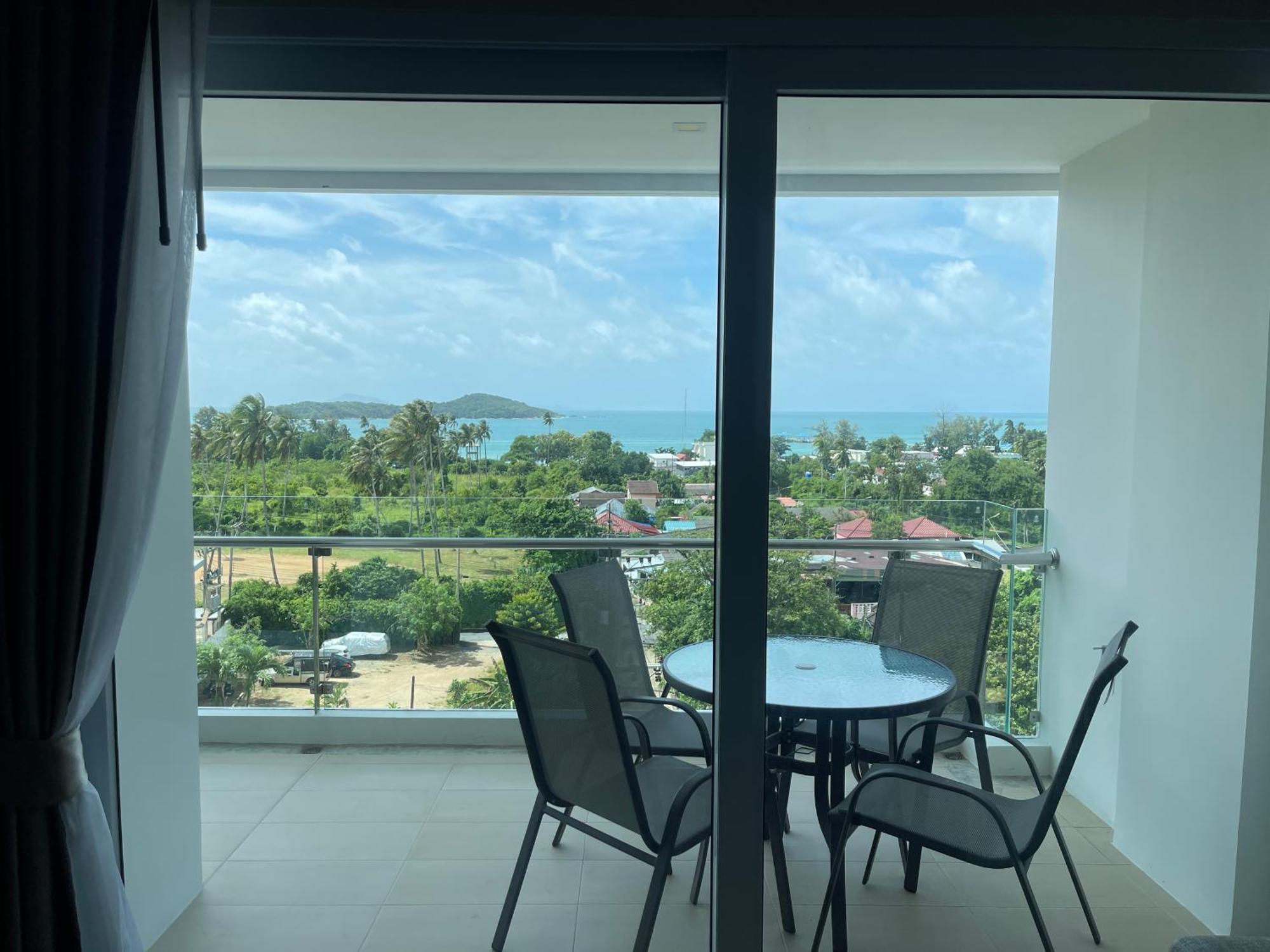 Babylon Sky Garden - Long Term Holiday Rentals Rawai Room photo