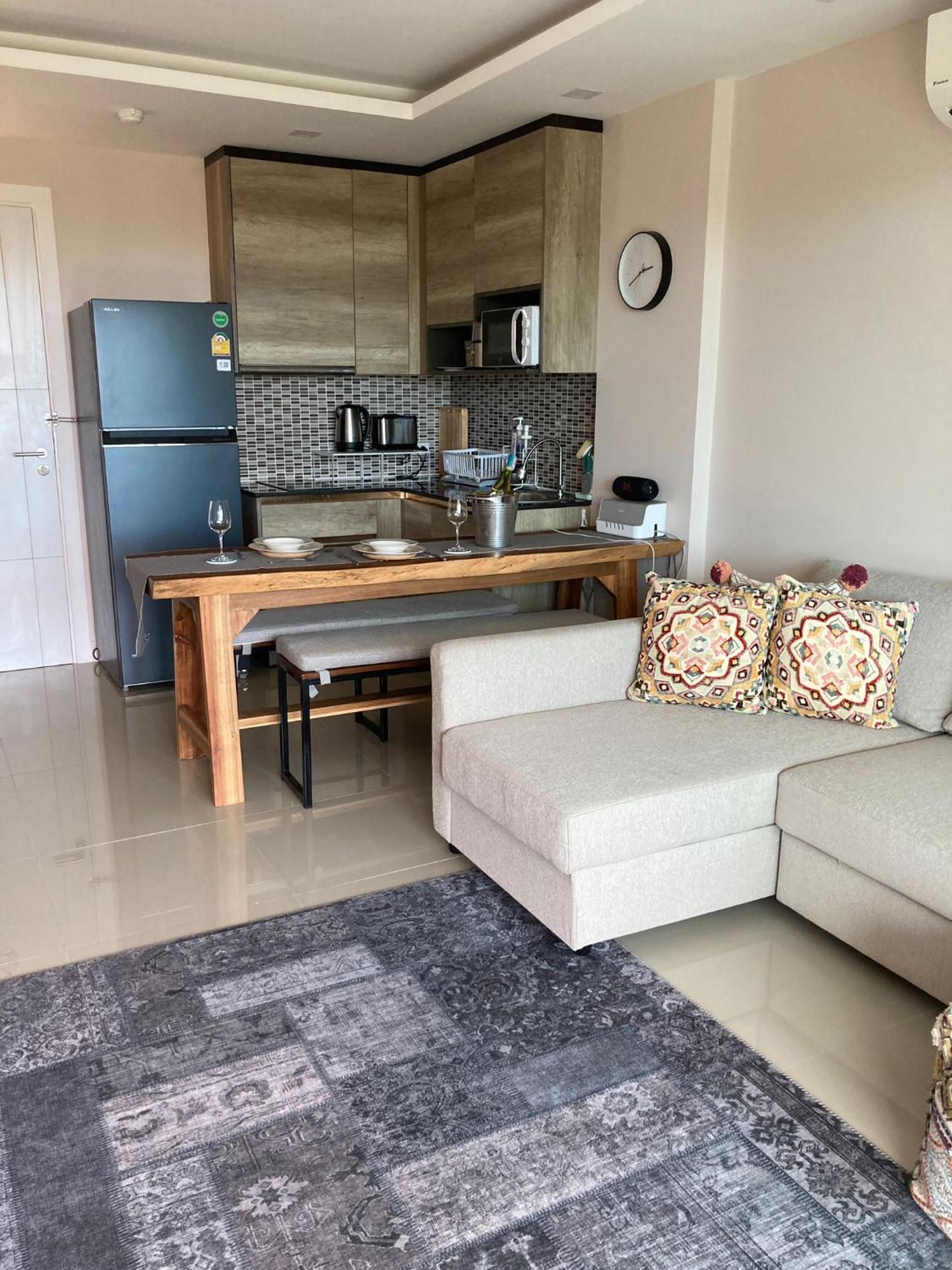 Babylon Sky Garden - Long Term Holiday Rentals Rawai Room photo